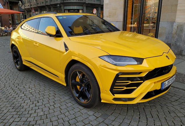 Lamborghini Urus