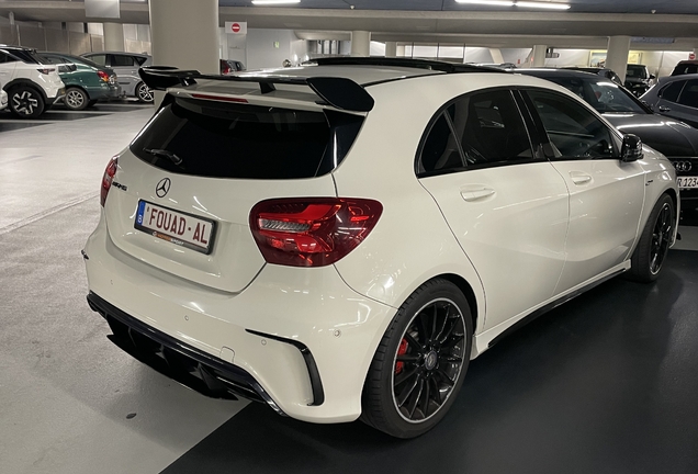 Mercedes-AMG A 45 W176 2015