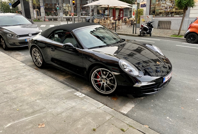 Porsche 991 Carrera 4S Cabriolet MkI