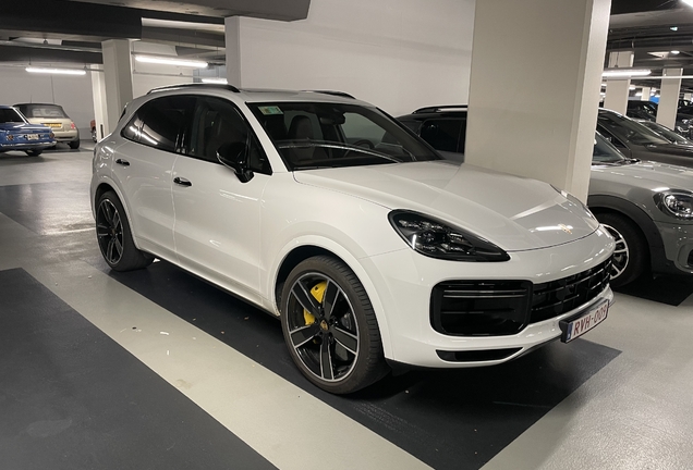 Porsche Cayenne Turbo S E-Hybrid