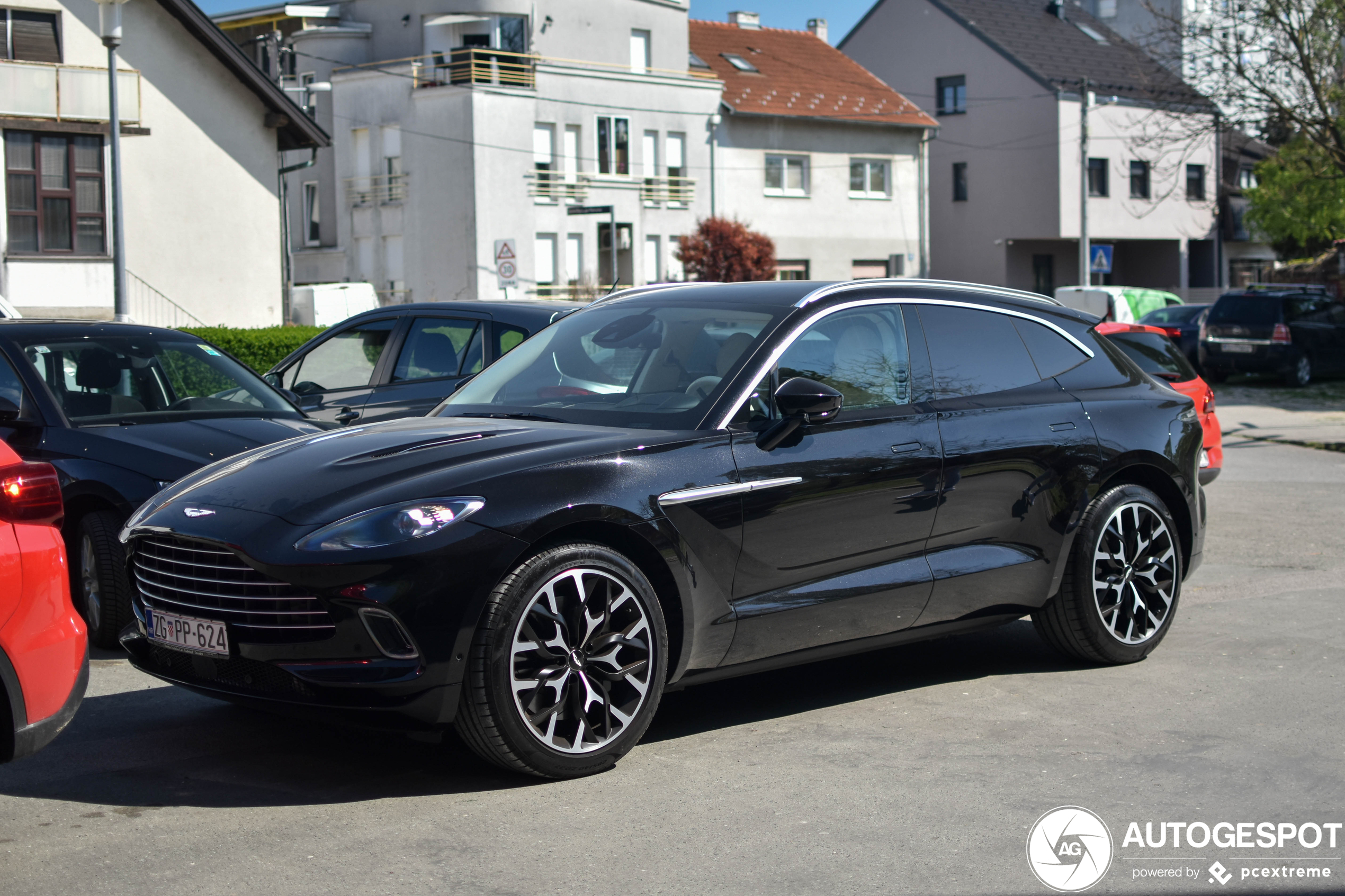 Aston Martin DBX