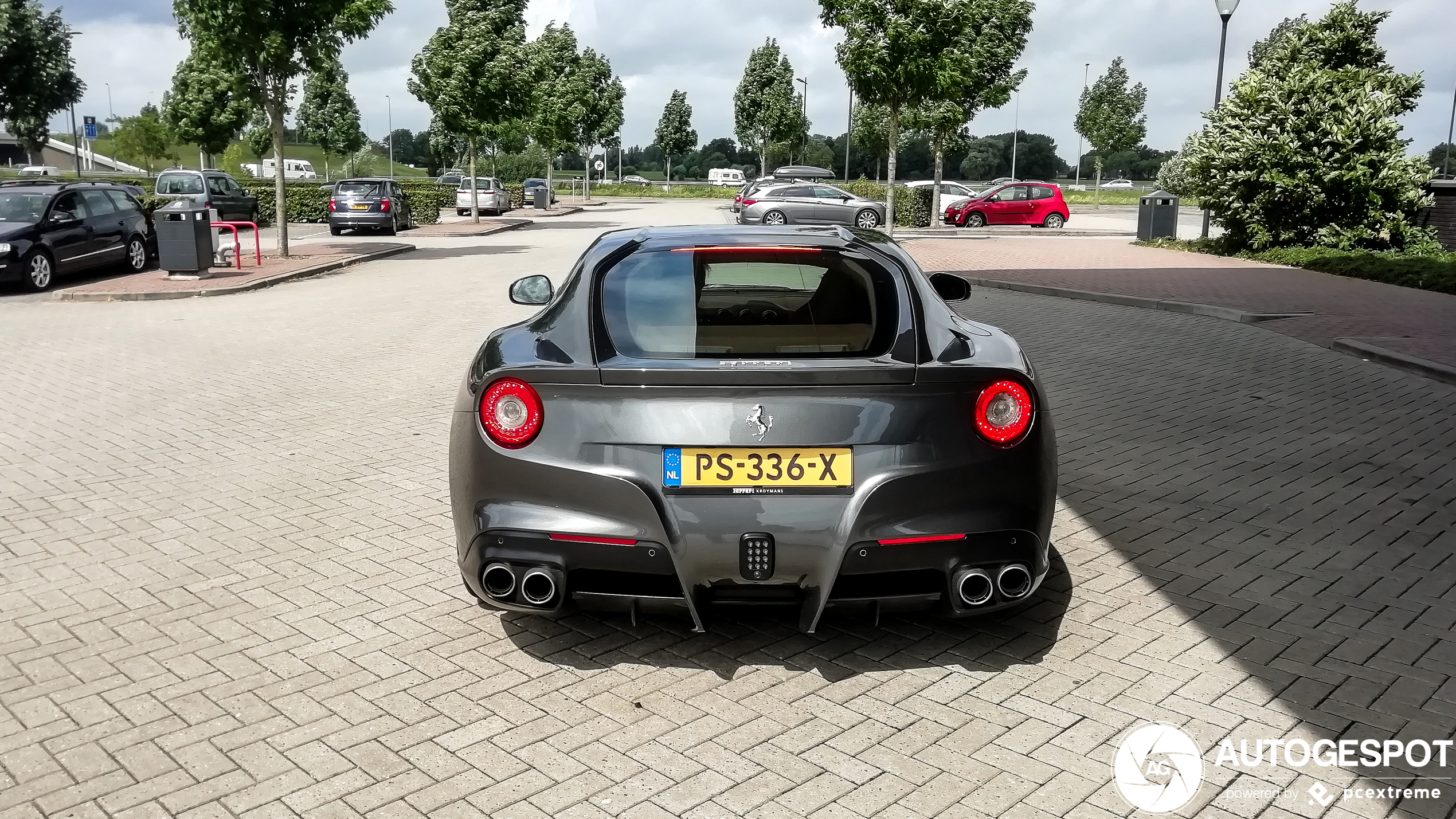 Ferrari F12berlinetta