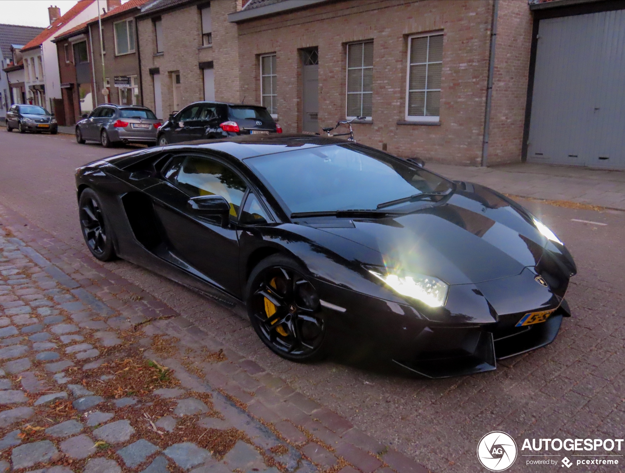 Lamborghini Aventador LP700-4