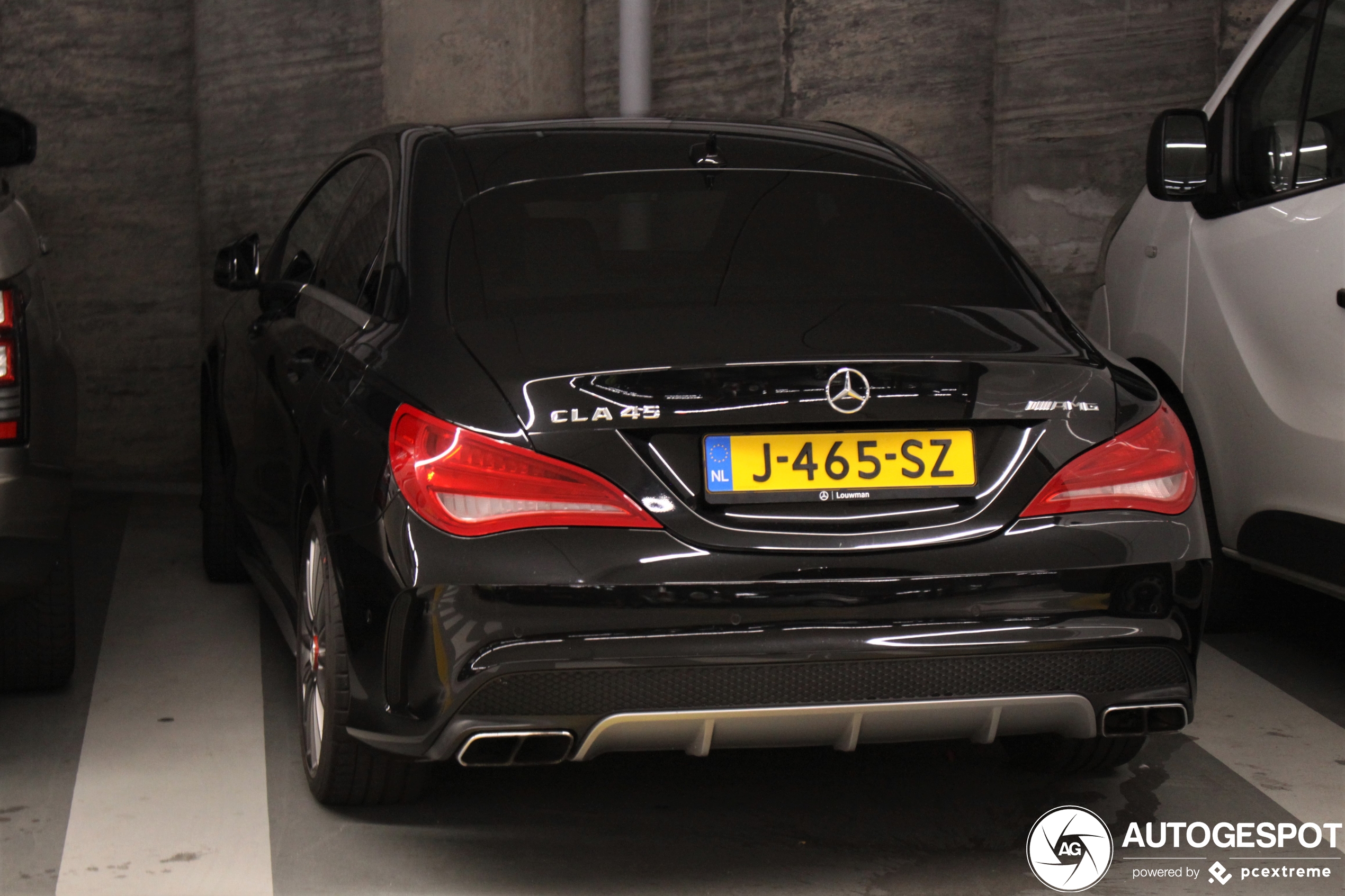 Mercedes-Benz CLA 45 AMG C117