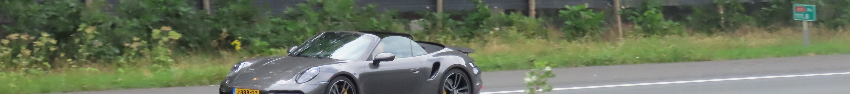 Porsche 992 Turbo S Cabriolet