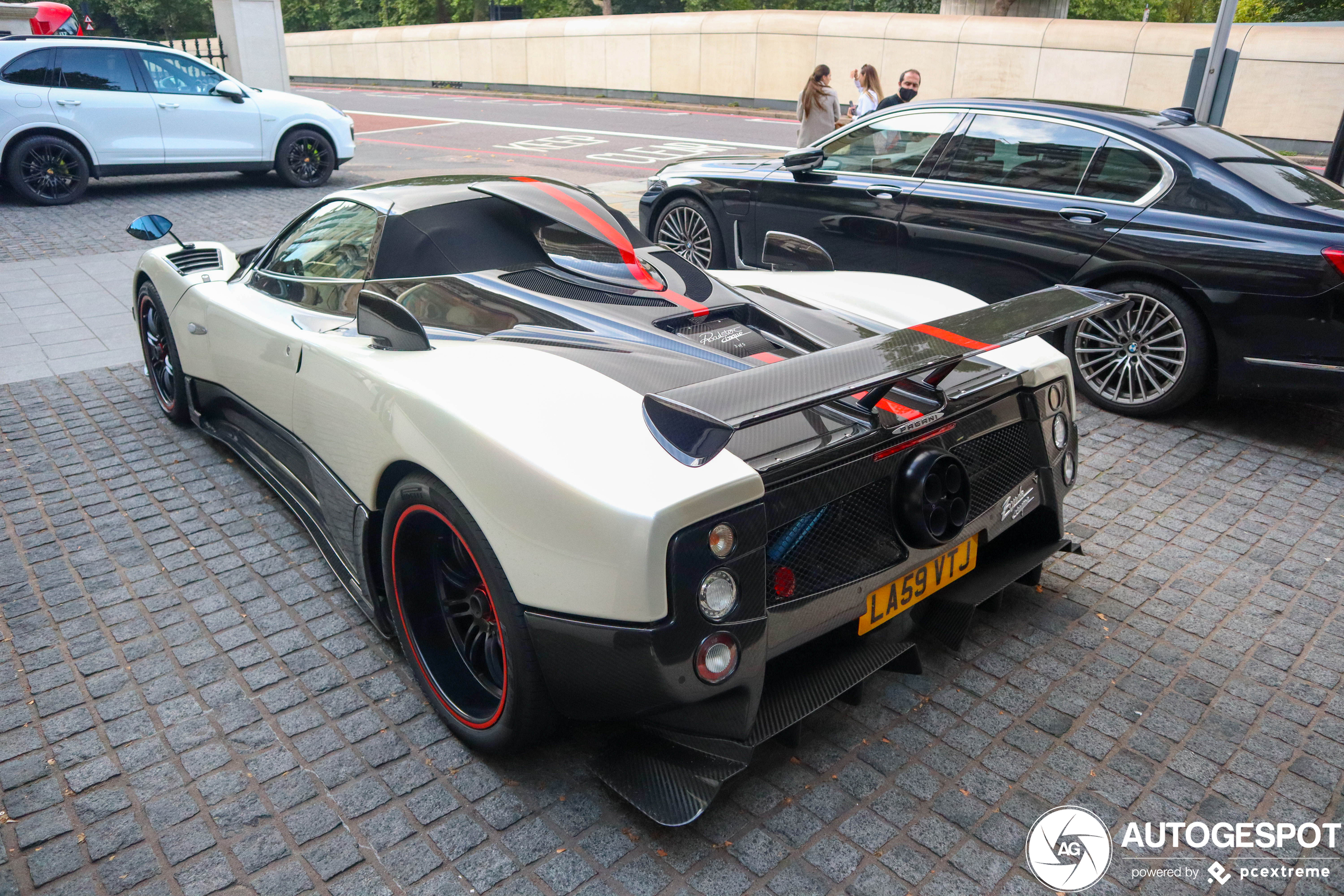 Pagani Zonda Cinque Roadster is in Londen