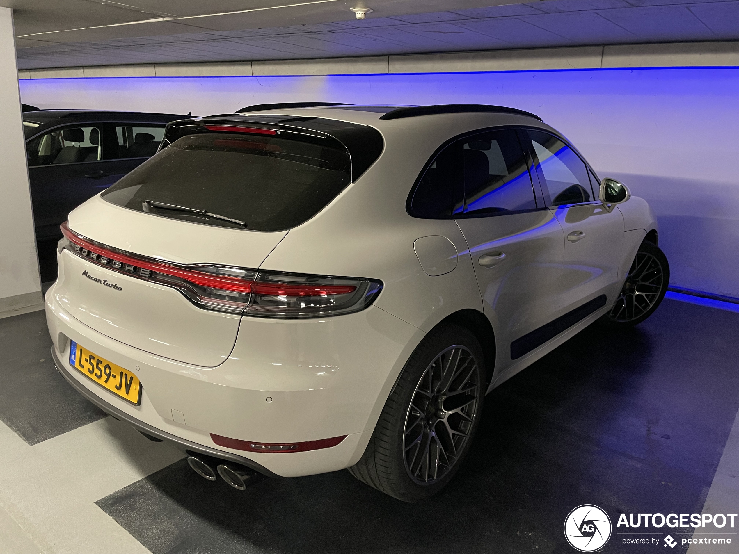 Porsche 95B Macan Turbo MkII