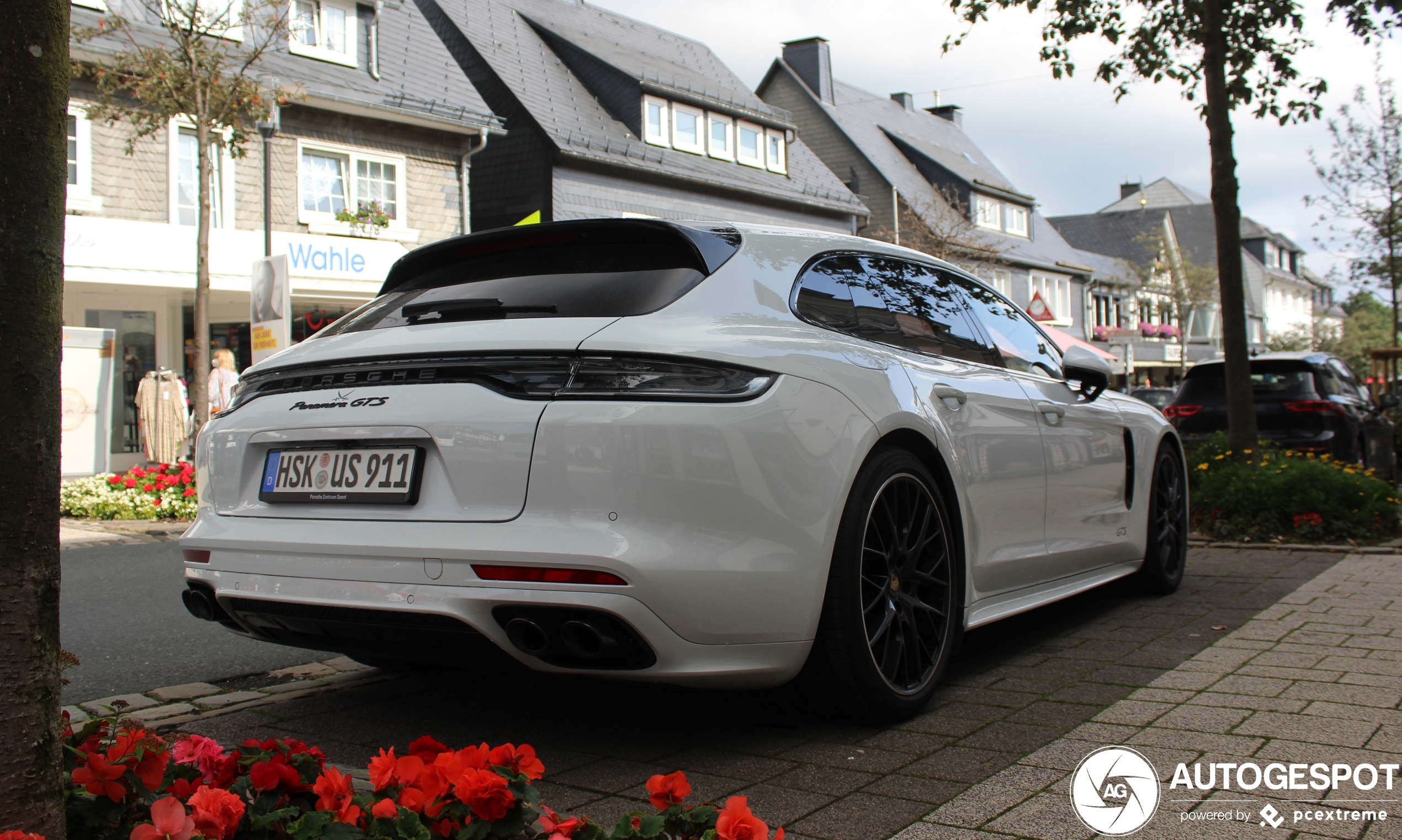 Porsche 971 Panamera GTS Sport Turismo MkII