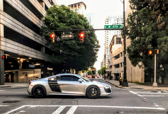 Audi R8 V10