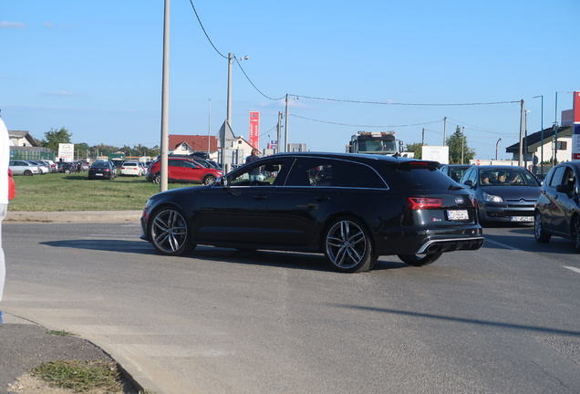 Audi RS6 Avant C7 2015