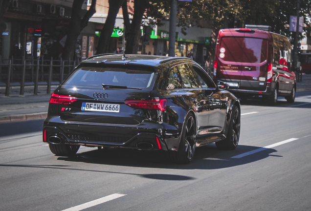 Audi RS6 Avant C8