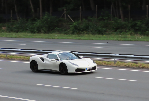 Ferrari 488 Spider