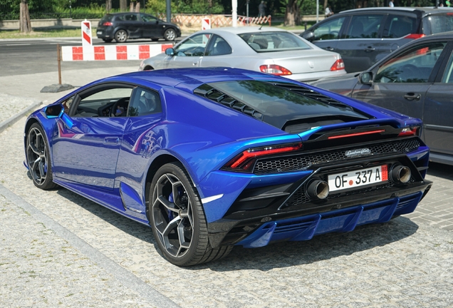 Lamborghini Huracán LP640-4 EVO