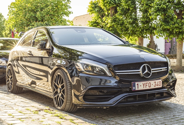 Mercedes-AMG A 45 W176 2015