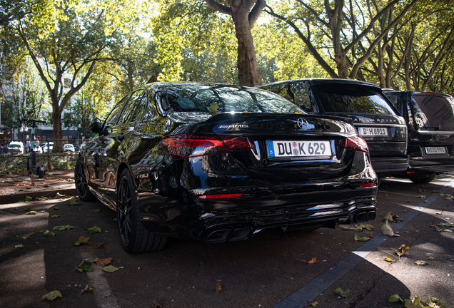 Mercedes-AMG E 63 S W213 2021