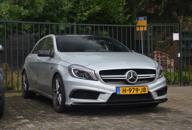 Mercedes-Benz A 45 AMG