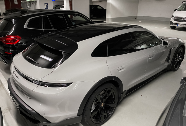 Porsche Taycan Turbo Cross Turismo