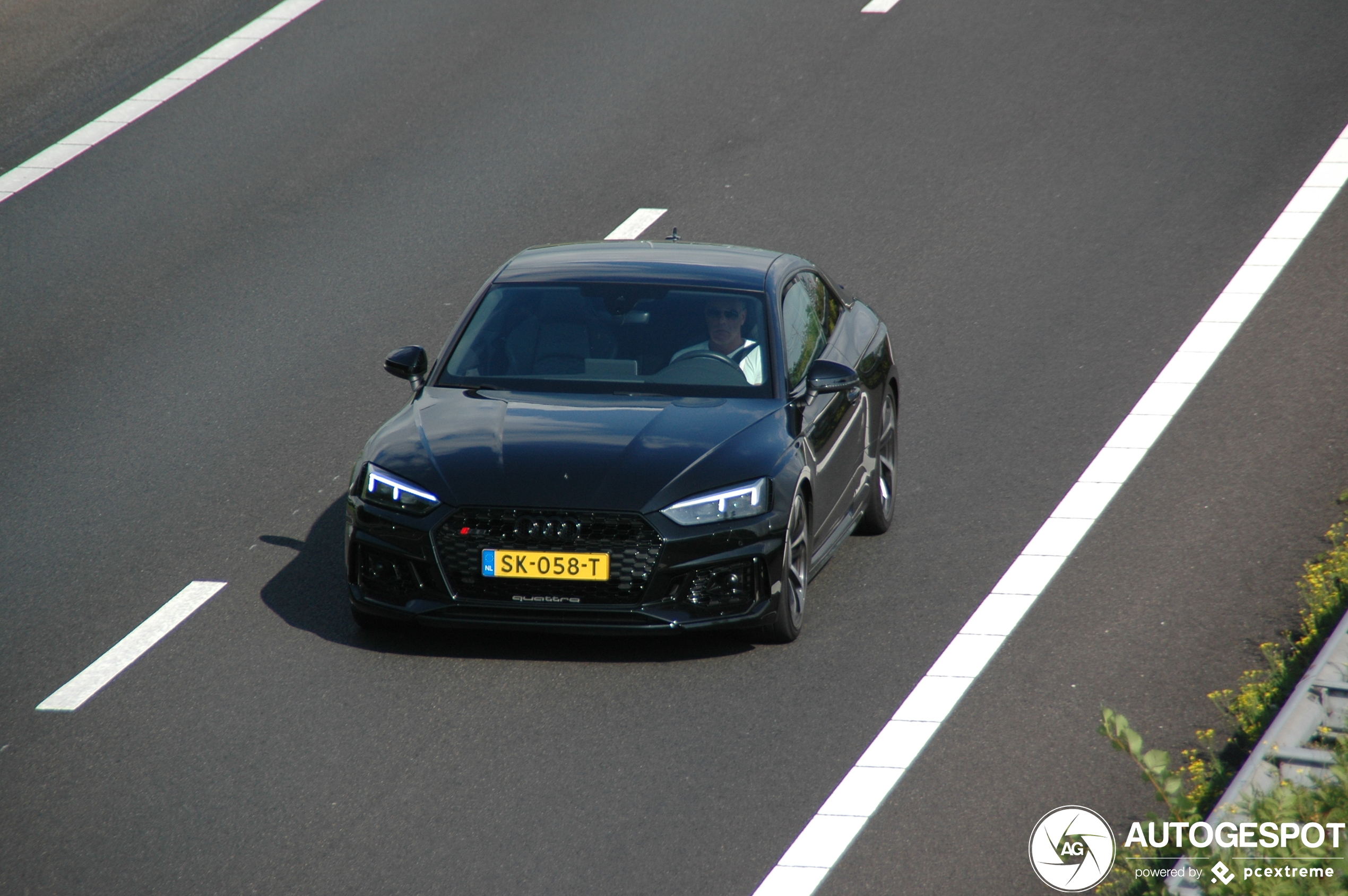 Audi RS5 B9