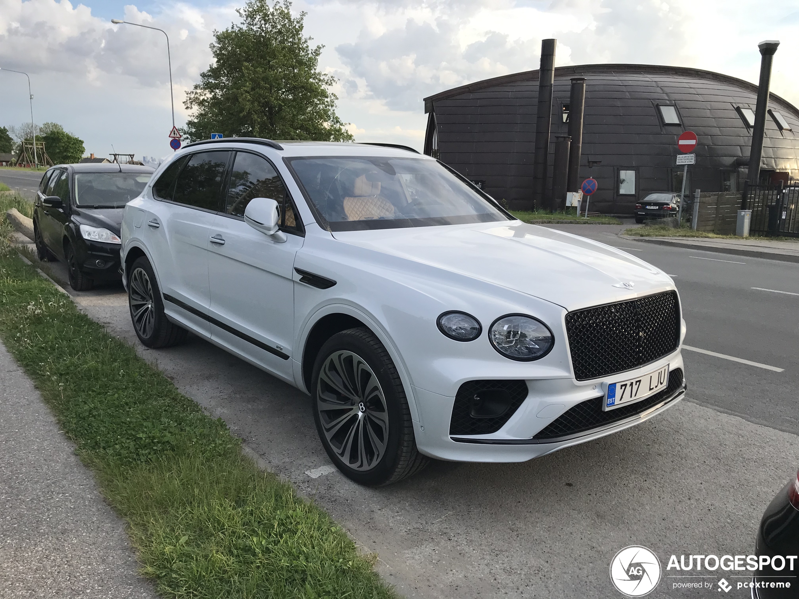 Bentley Bentayga V8 2021 First Edition