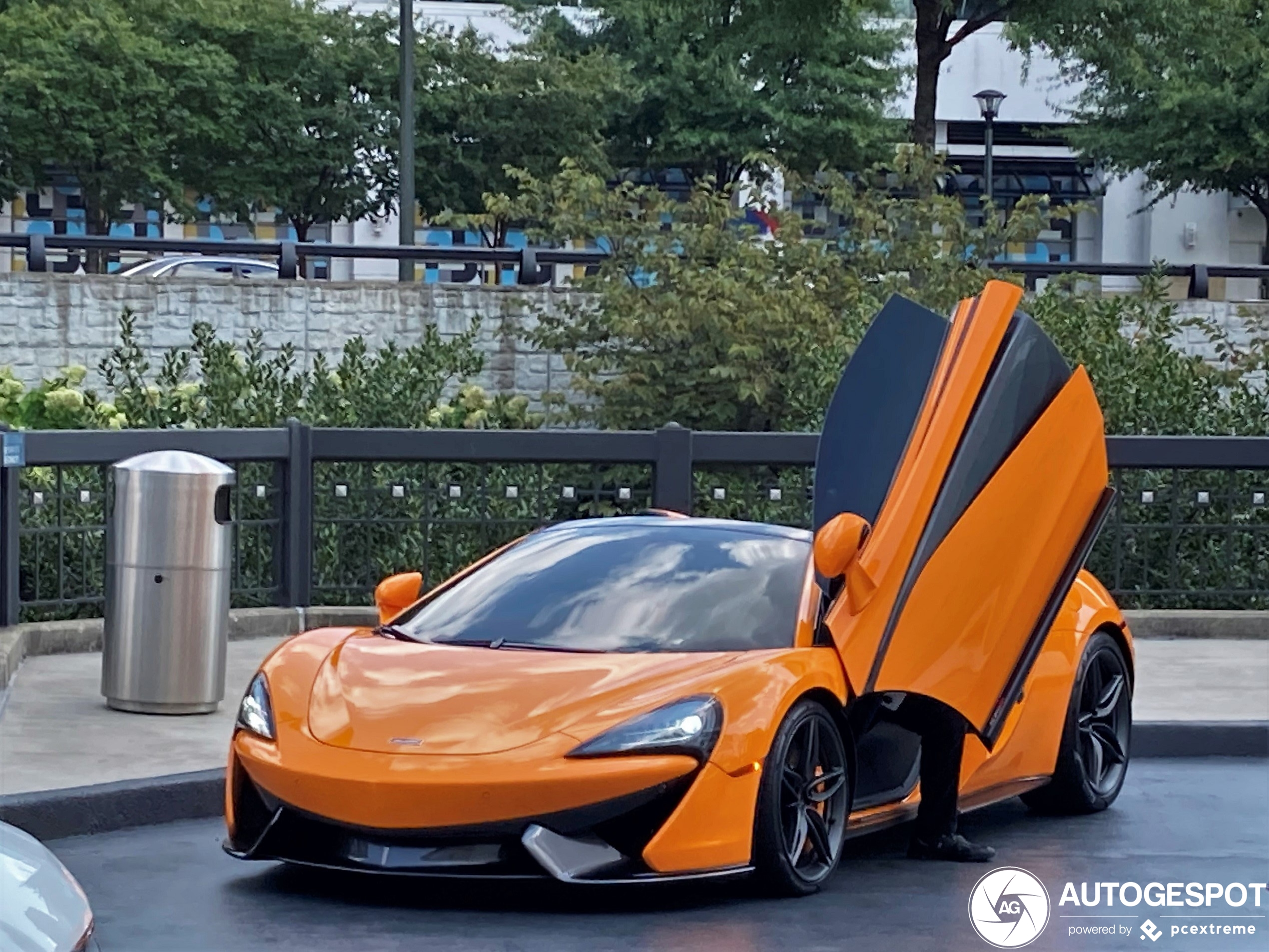 McLaren 570S Spider