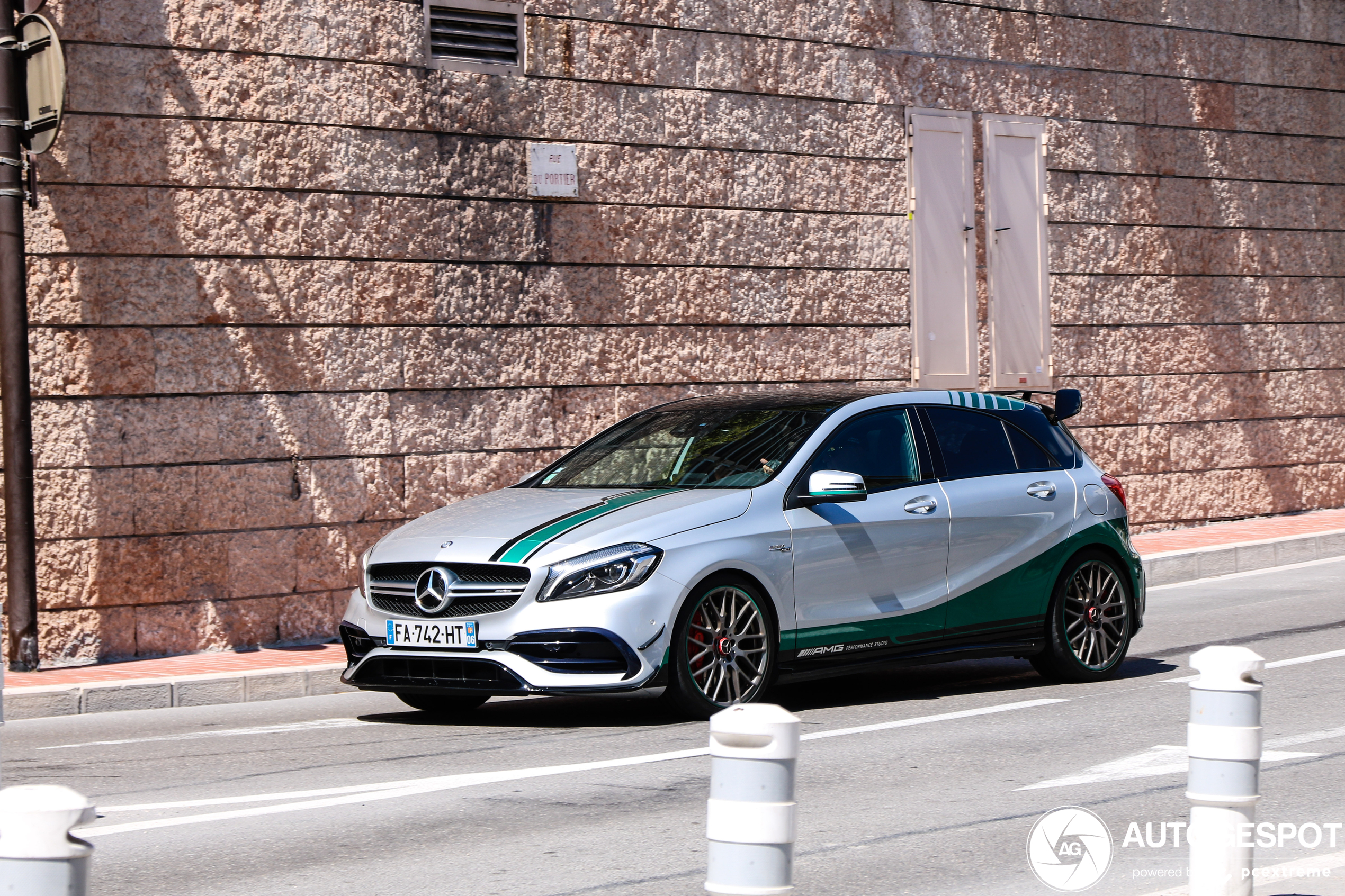 Mercedes-AMG A 45 W176 Petronas 2015 World Champions Edition