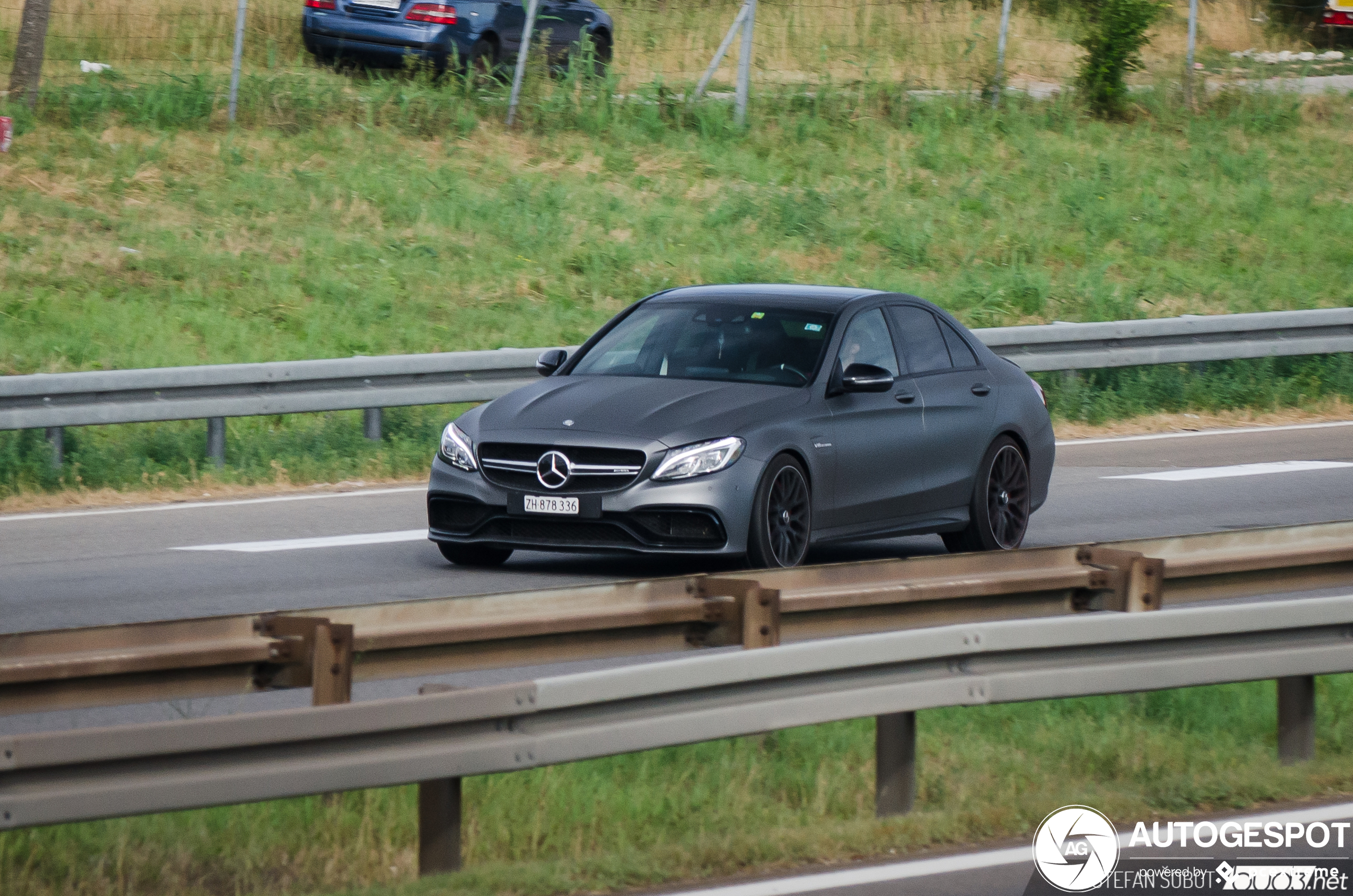 Mercedes-AMG C 63 S W205