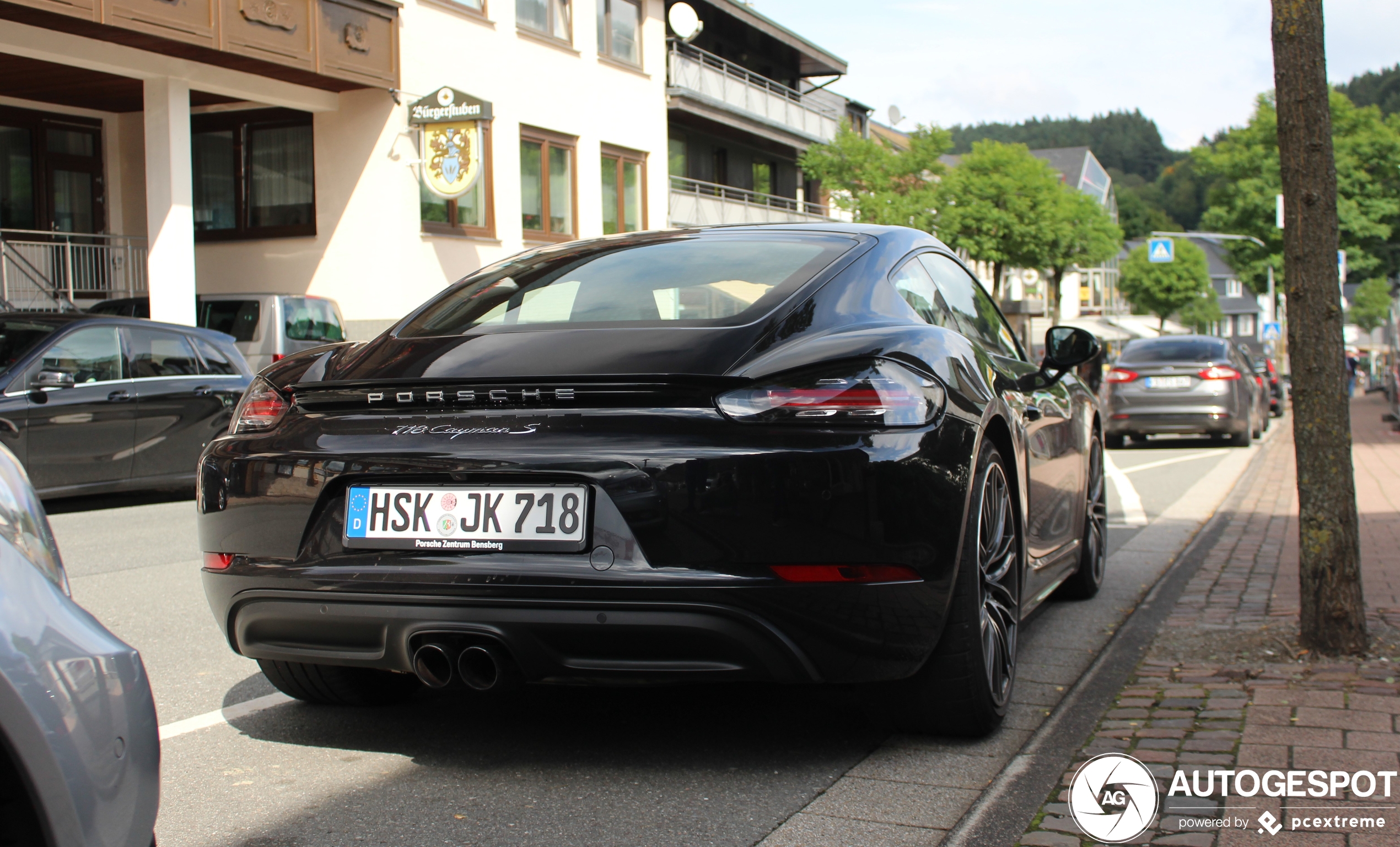 Porsche 718 Cayman S