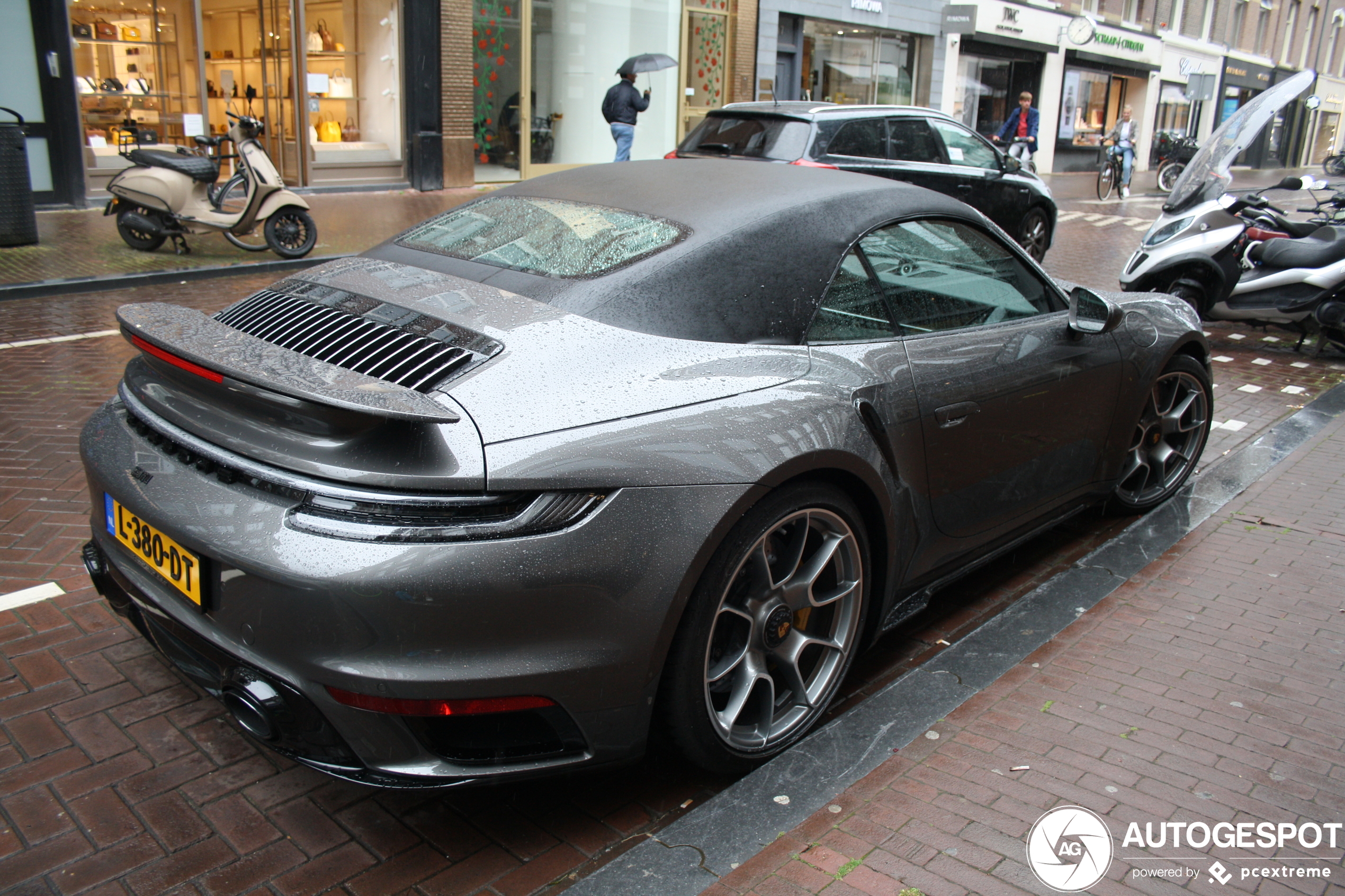 Porsche 992 Turbo S Cabriolet