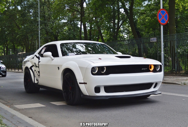 Dodge Challenger SRT Hellcat Widebody