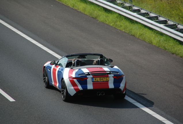 Jaguar F-TYPE S Convertible