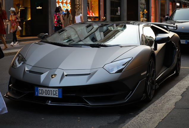 Lamborghini Aventador LP770-4 SVJ Roadster