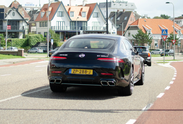 Mercedes-AMG GT 63 S X290