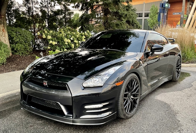 Nissan GT-R 2013