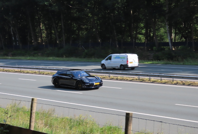 Porsche 971 Panamera Turbo Sport Turismo