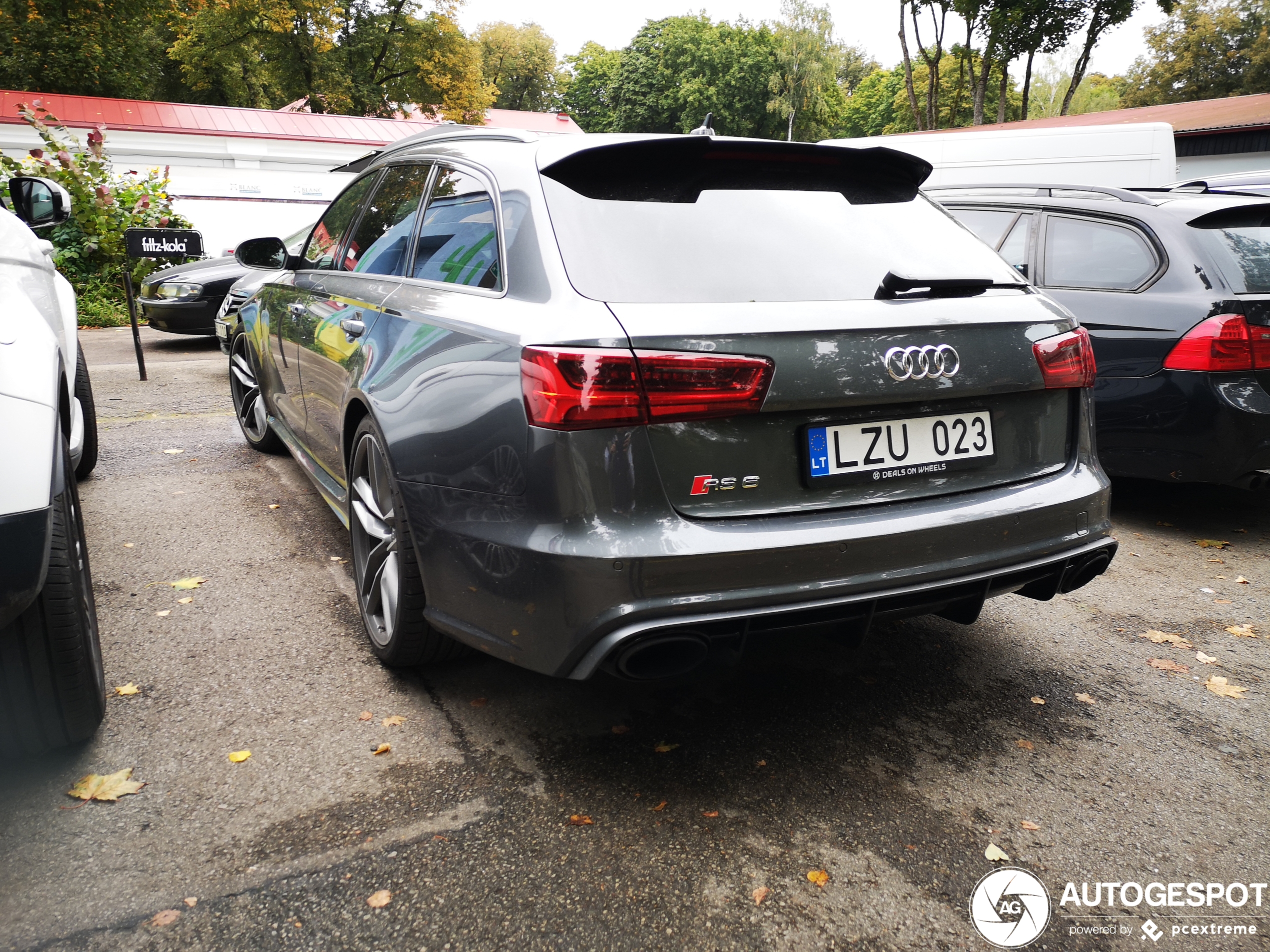 Audi RS6 Avant C7 2015