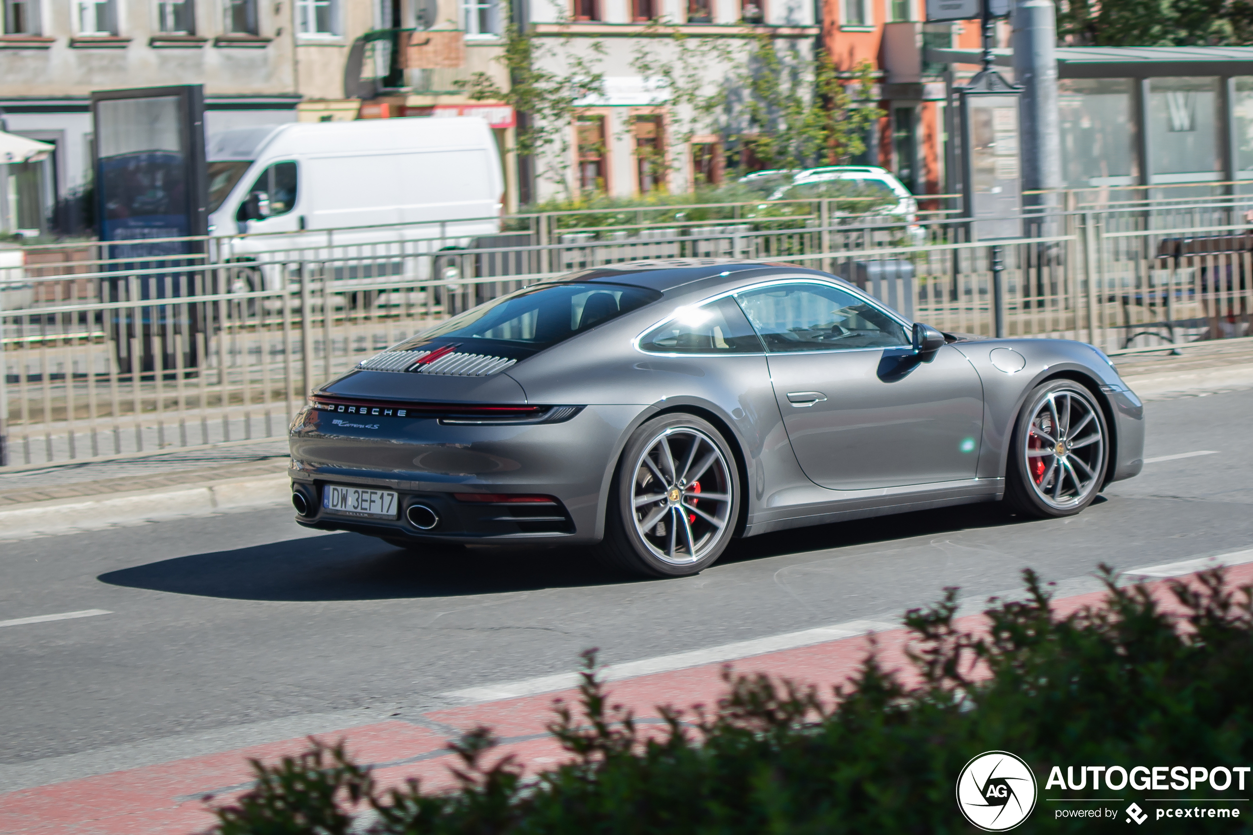 Porsche 992 Carrera 4S