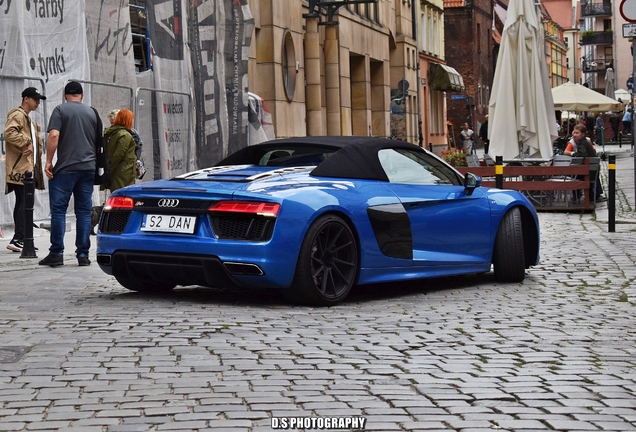 Audi R8 V10 Spyder 2016