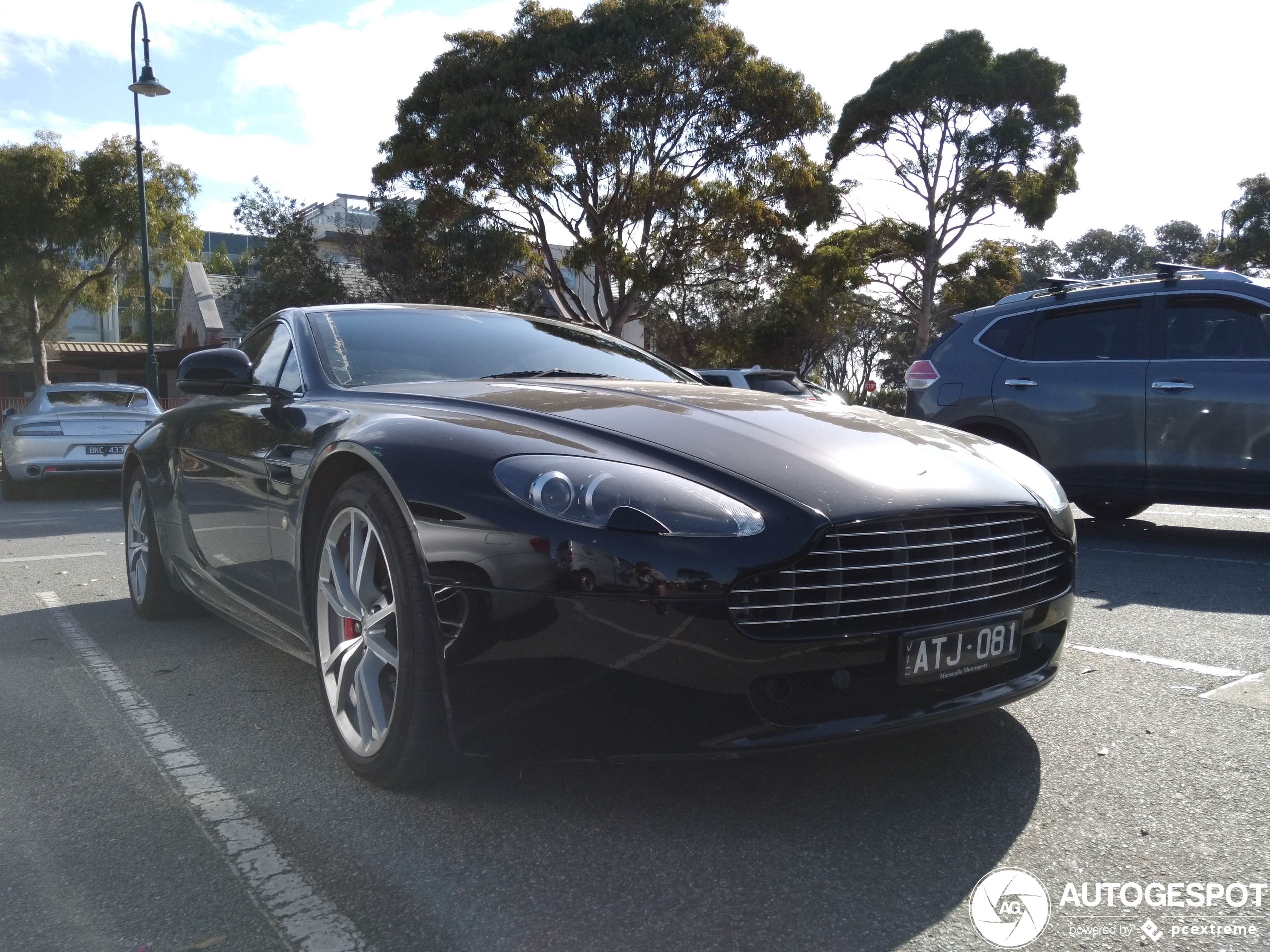 Aston Martin V8 Vantage