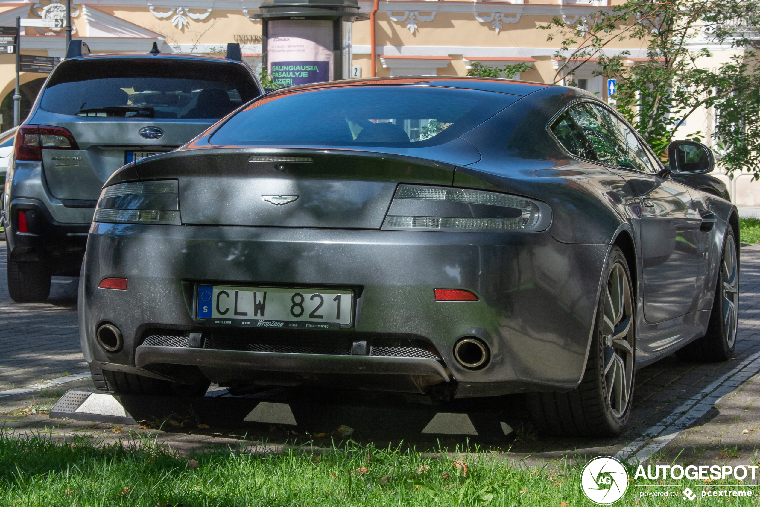 Aston Martin V8 Vantage