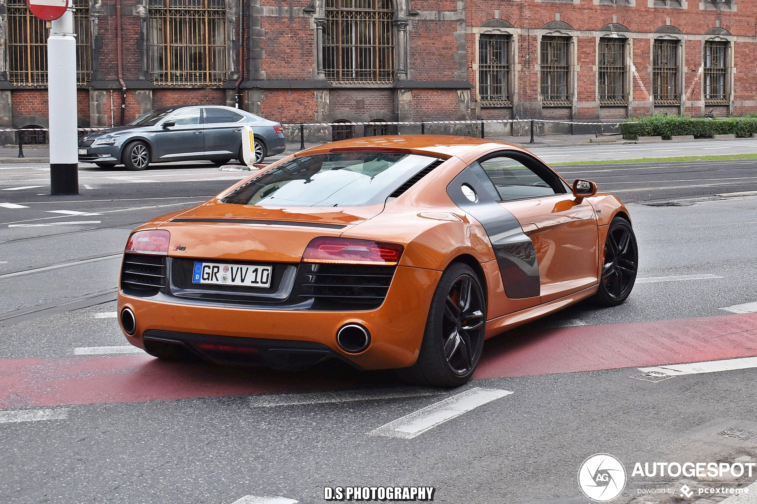 Audi R8 V10 2013