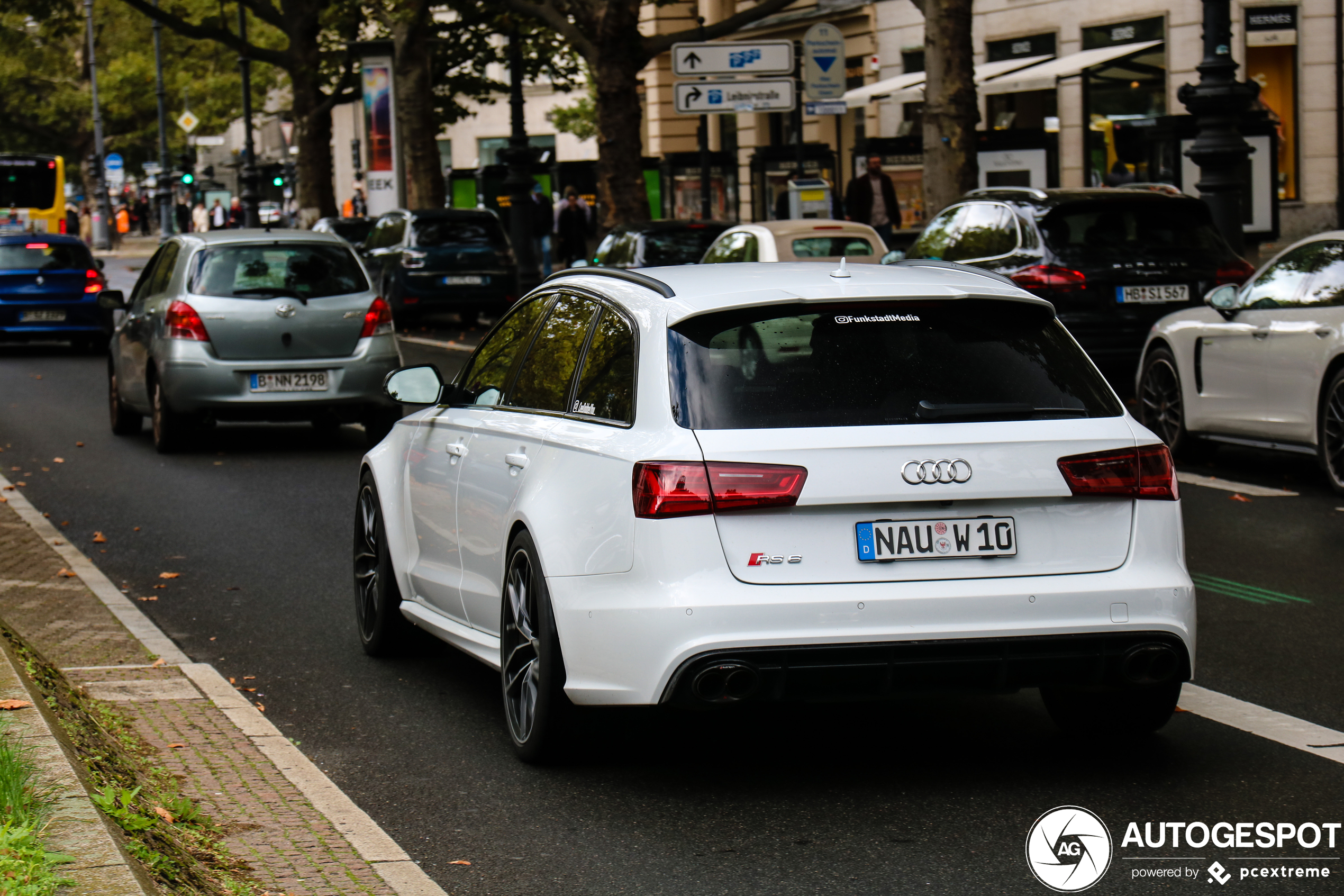 Audi RS6 Avant C7 2015