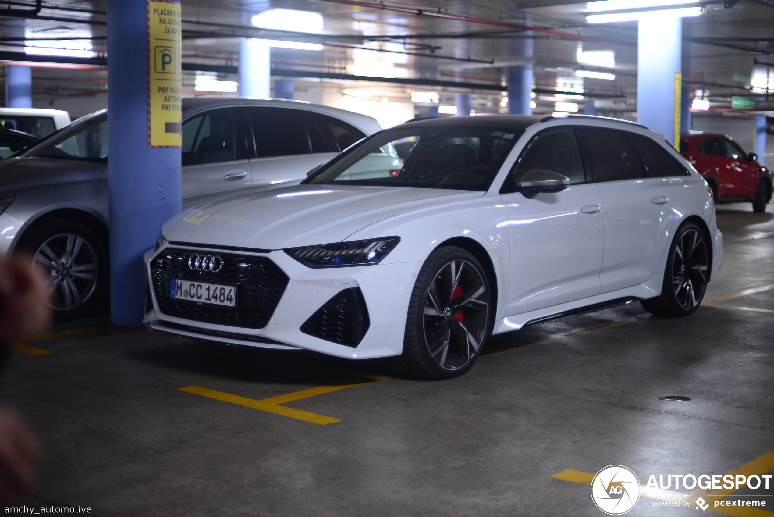 Audi RS6 Avant C8