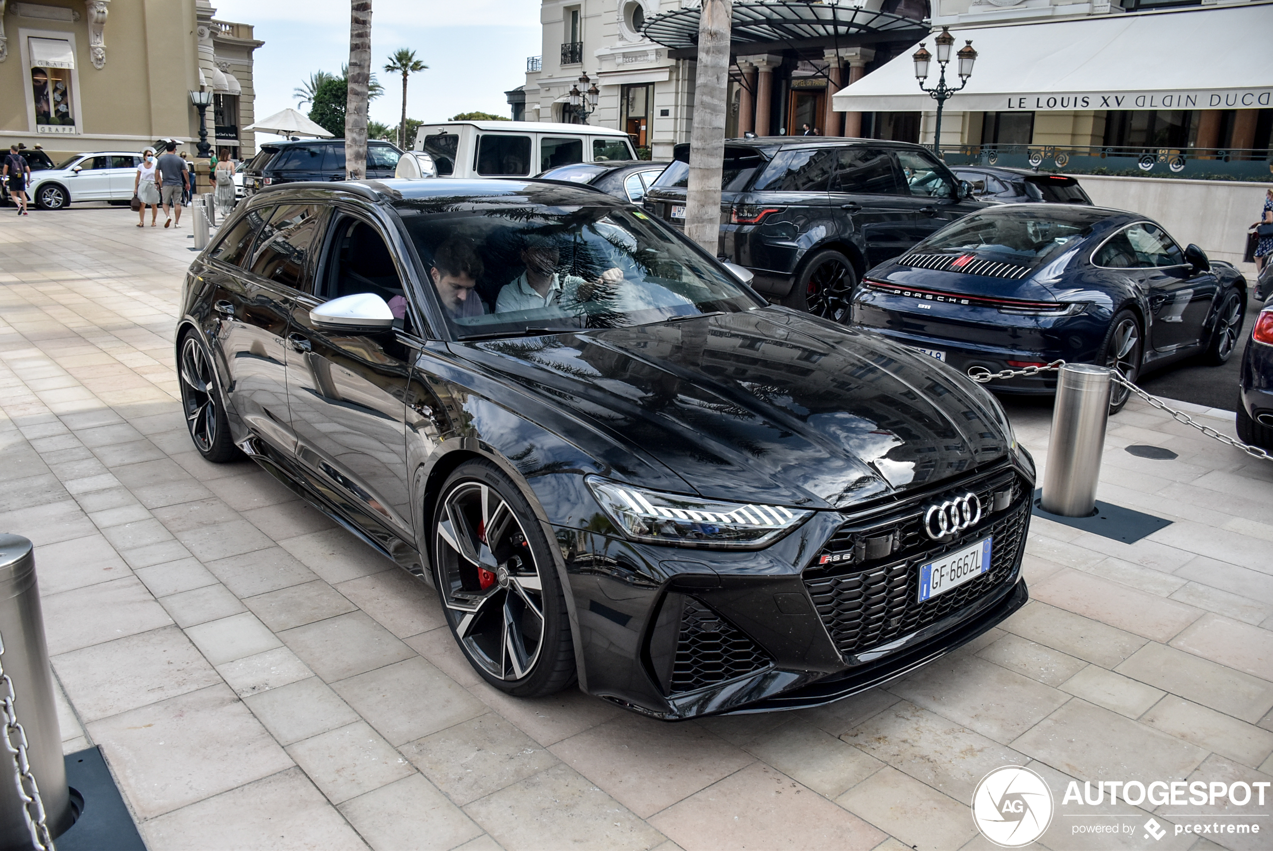 Audi RS6 Avant C8