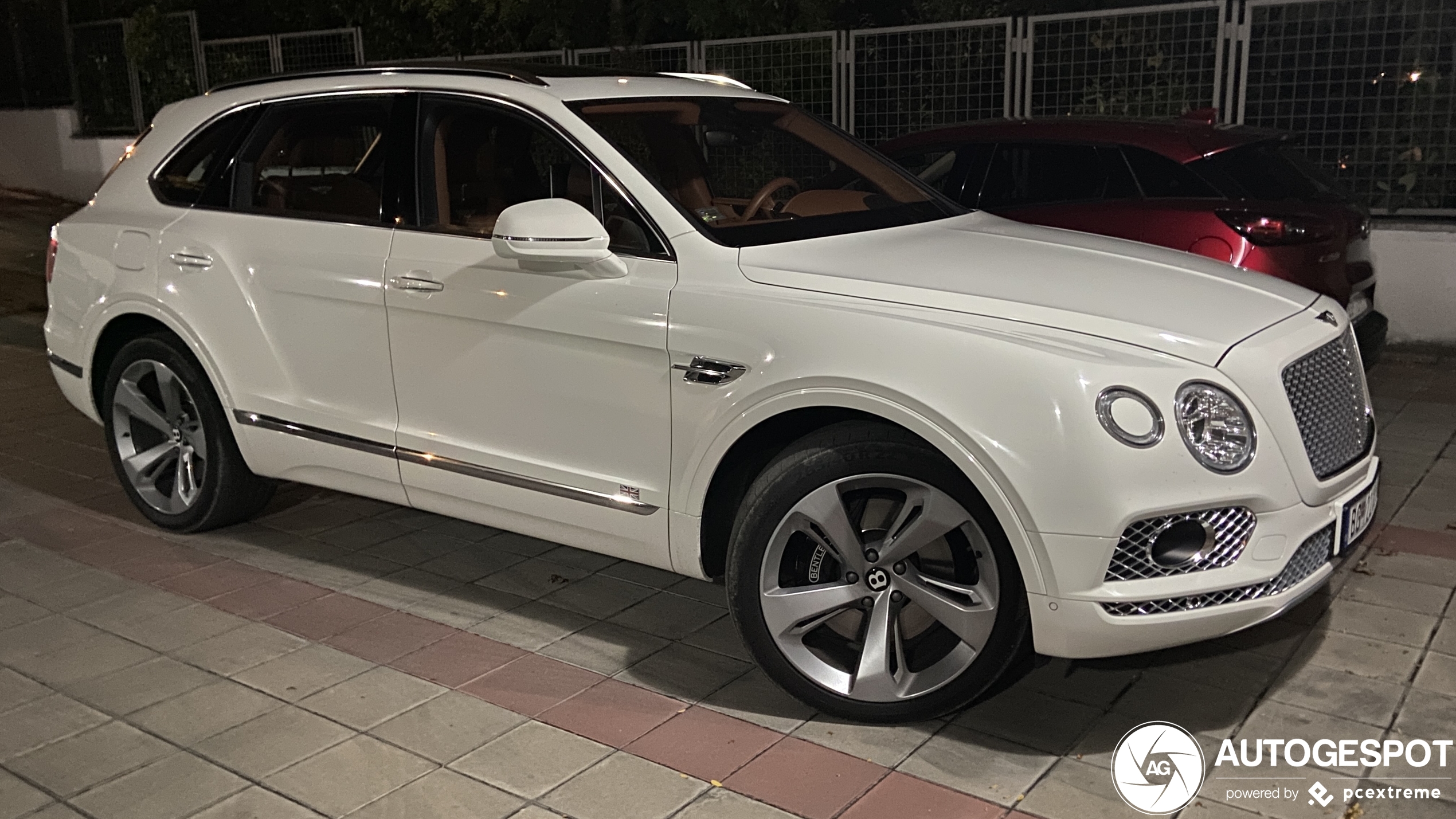 Bentley Bentayga V8