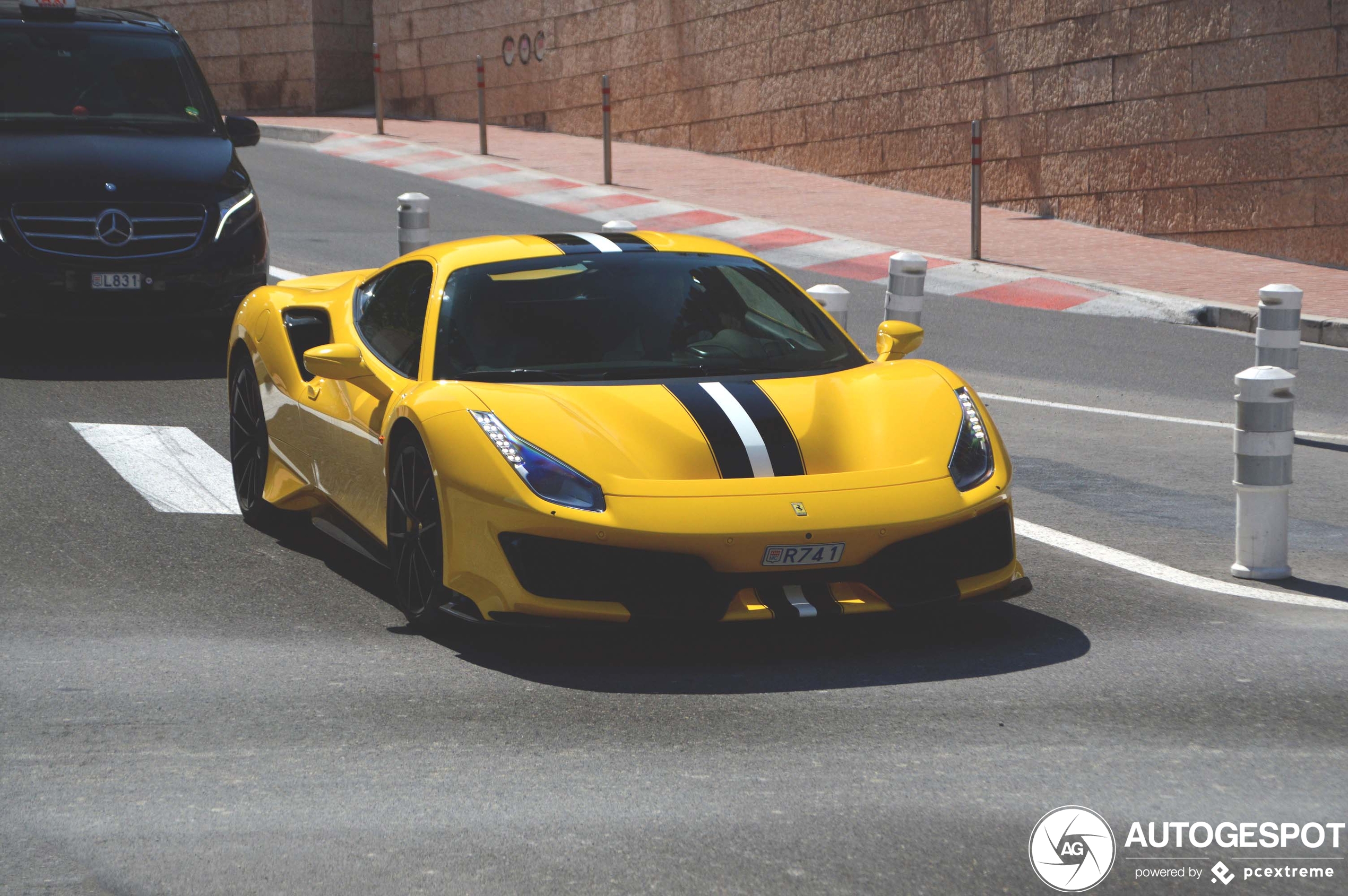 Ferrari 488 Pista