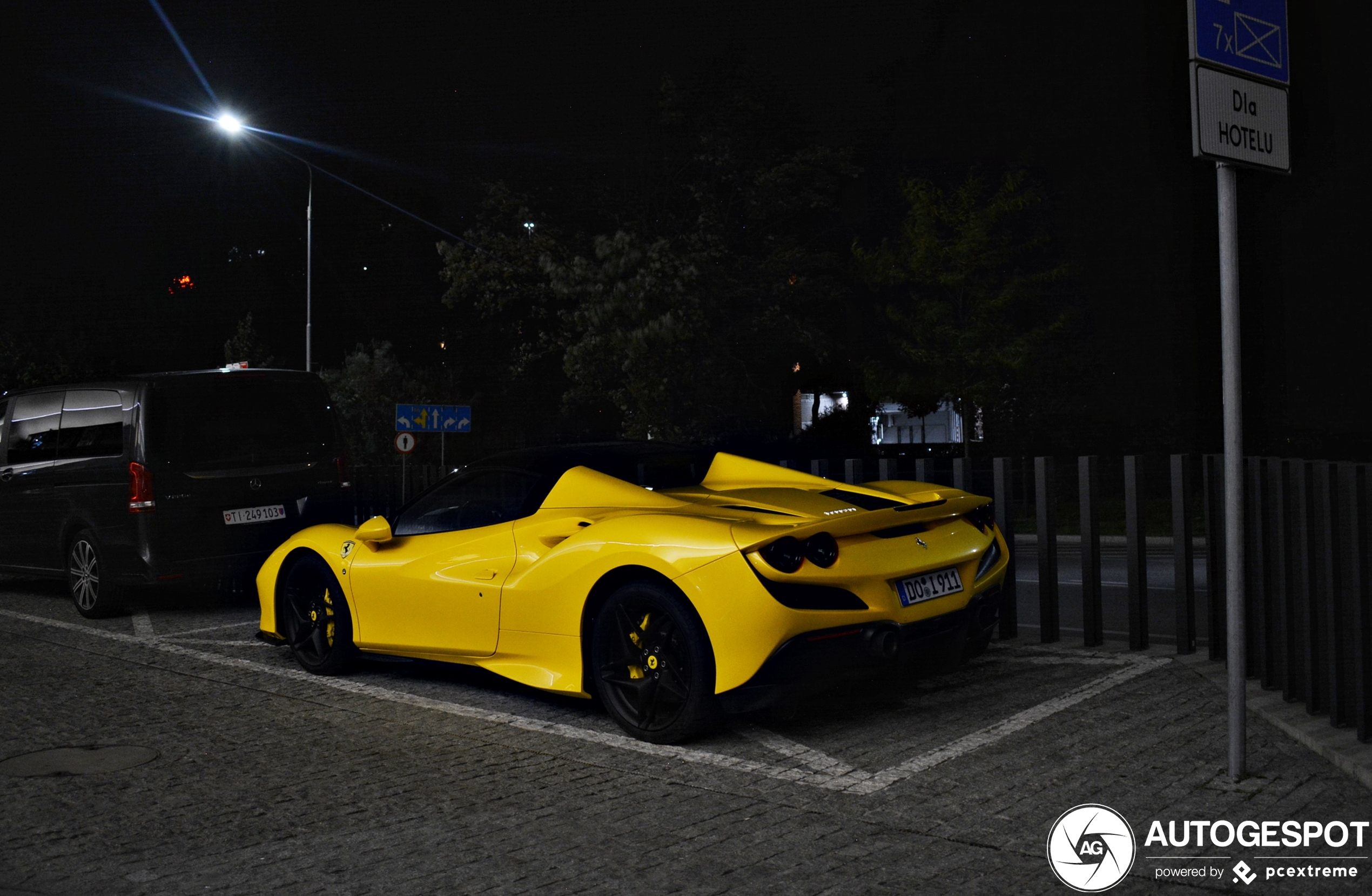 Ferrari F8 Spider