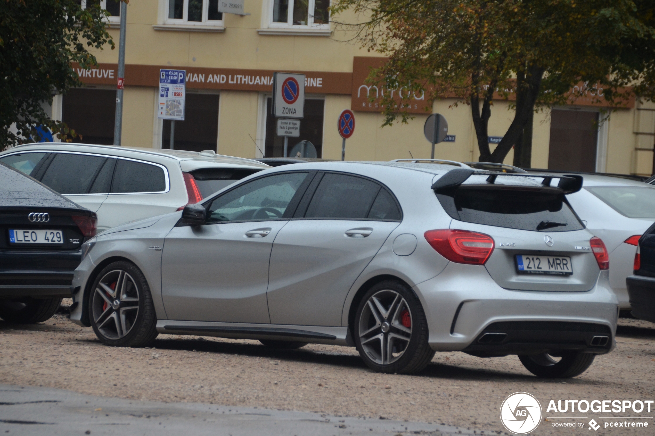 Mercedes-Benz A 45 AMG