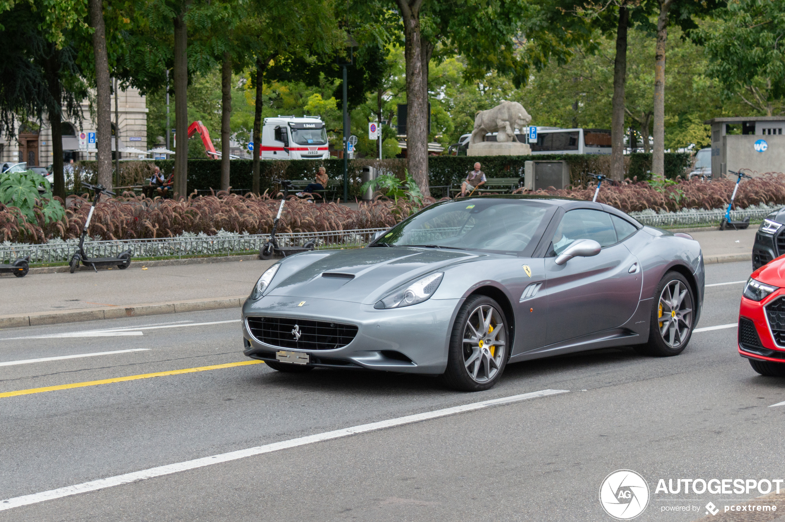 Ferrari California