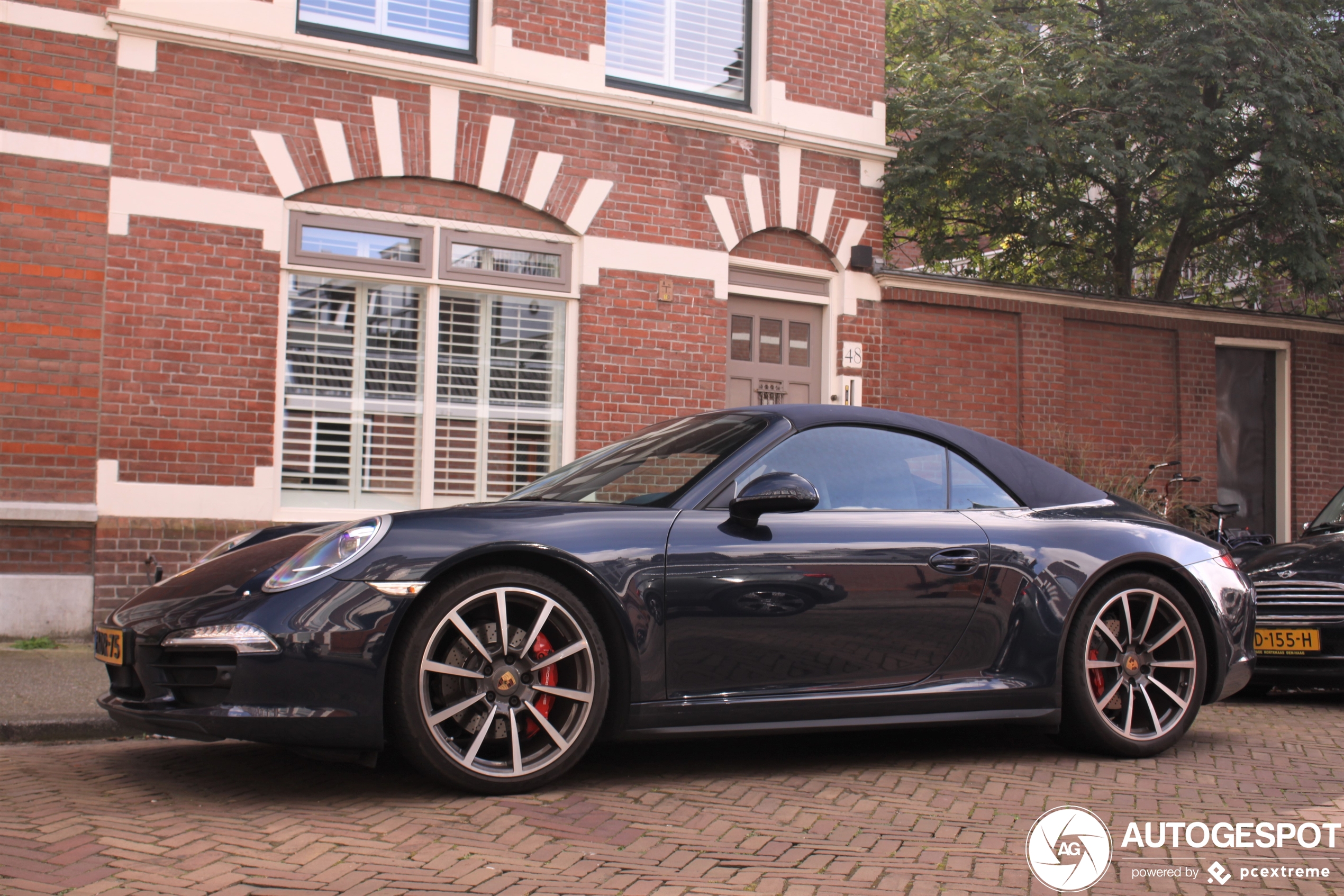 Porsche 991 Carrera 4S Cabriolet MkI