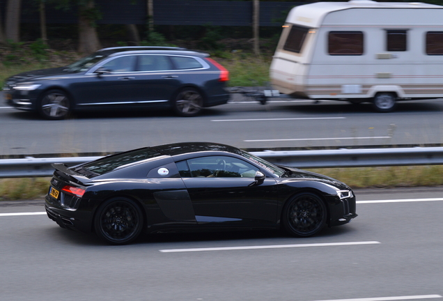 Audi R8 V10 Plus 2015